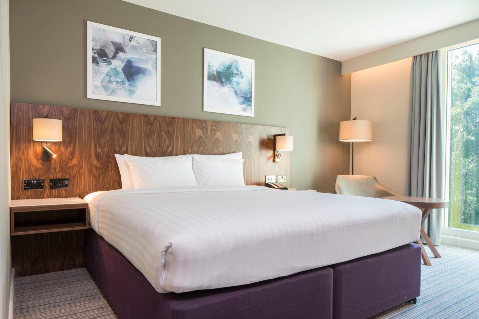Premium King Guest room 1 King